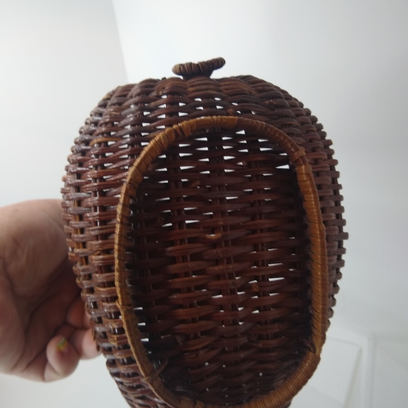 Vintage Christmas Reindeer Wicker Basket Long Boho Chic AS IS Missing Ear - Picture 2 of 7